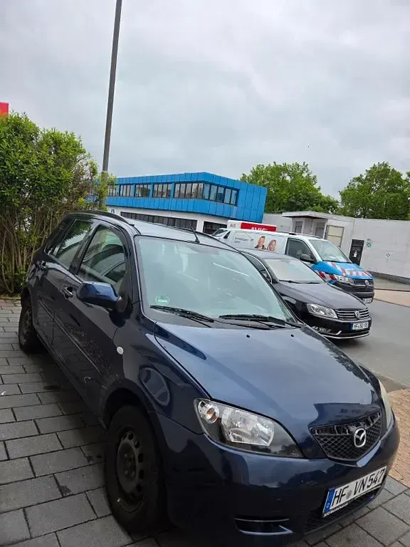 Brugt Mazda 2 Active 80 HK (58 kW) 2004 Blå Hatchback