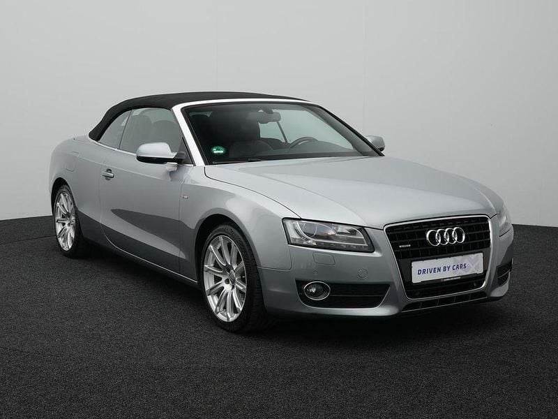 Gebraucht Audi A5 Cabriolet S-Line 239 PS (175 kW) 2010 Grau Cabrio