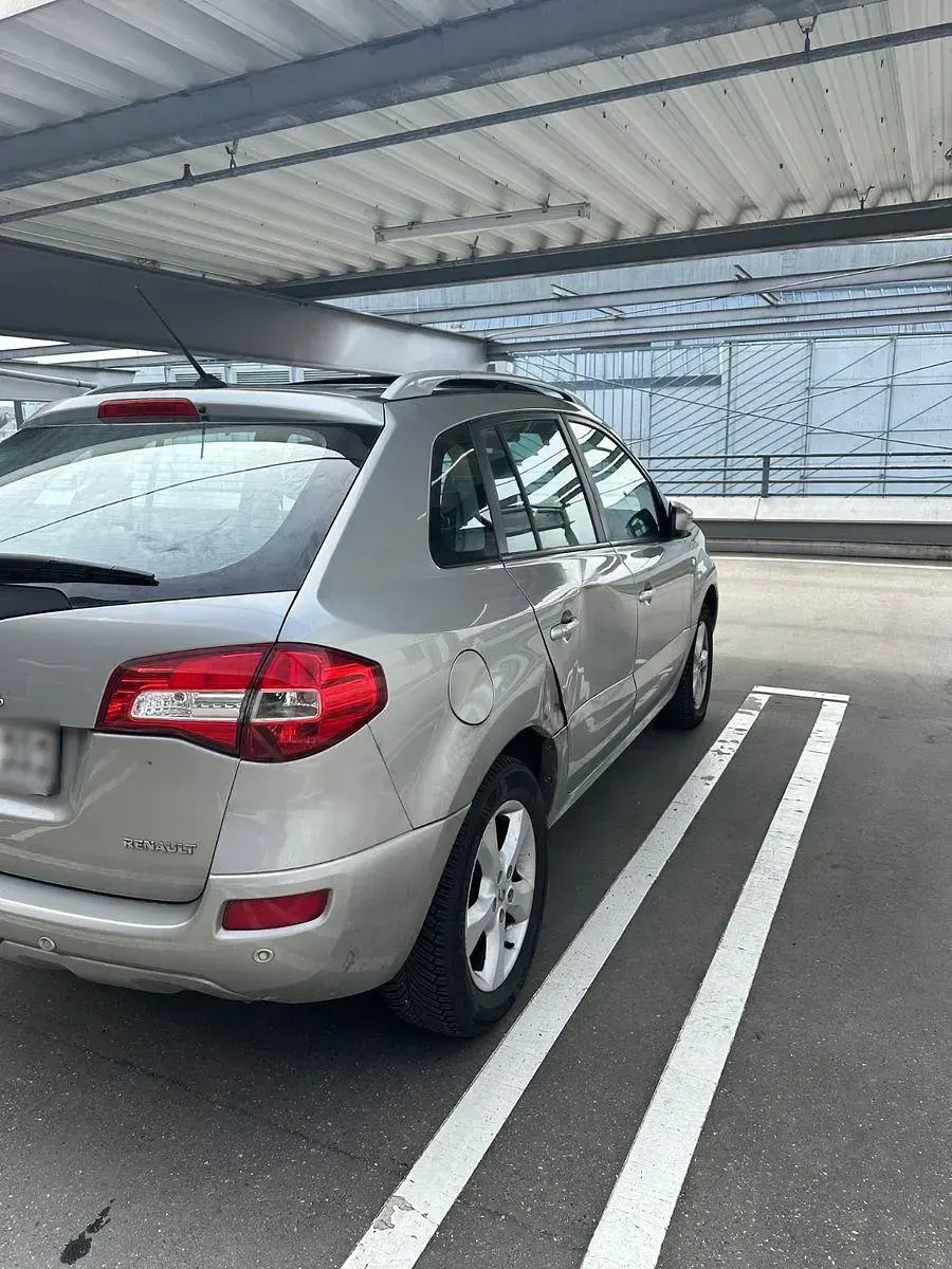 Gebraucht Renault Koleos Expression 150 PS (110 kW) 2008 Grau SUV