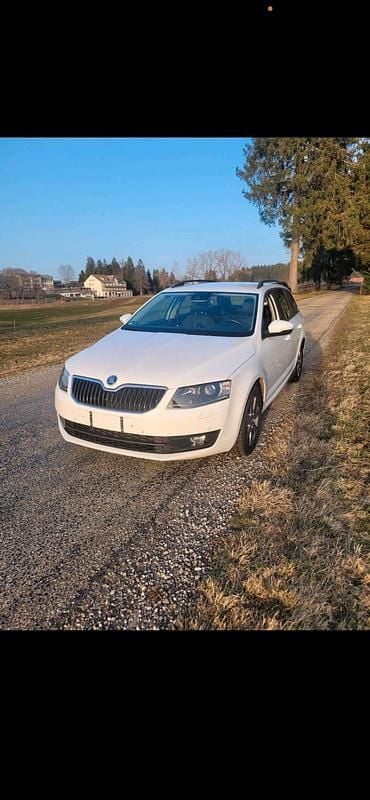 Gebraucht Skoda Octavia 150 PS (110 kW) 2014 Kombi
