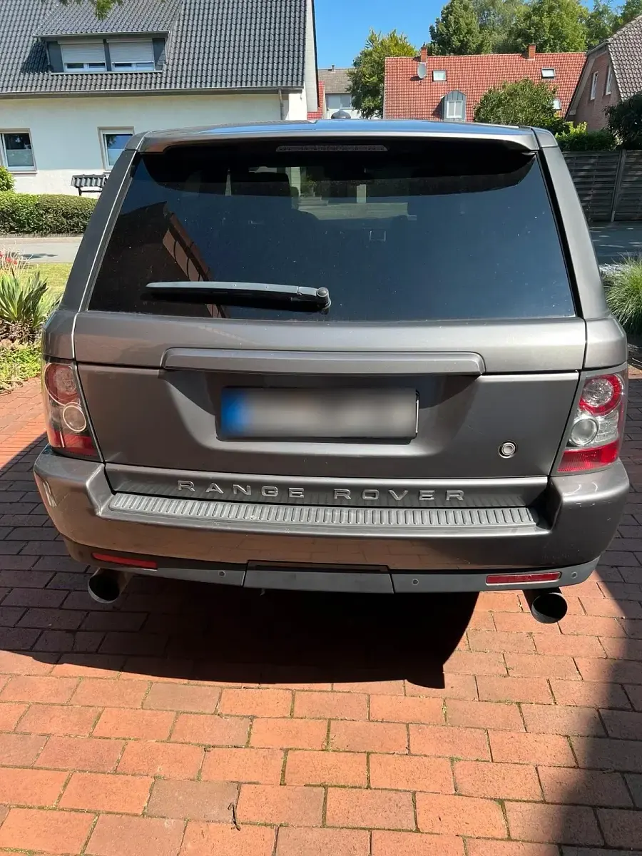 Gebraucht Land Rover Range Rover 245 PS (180 kW) 2010 Andere farben SUV