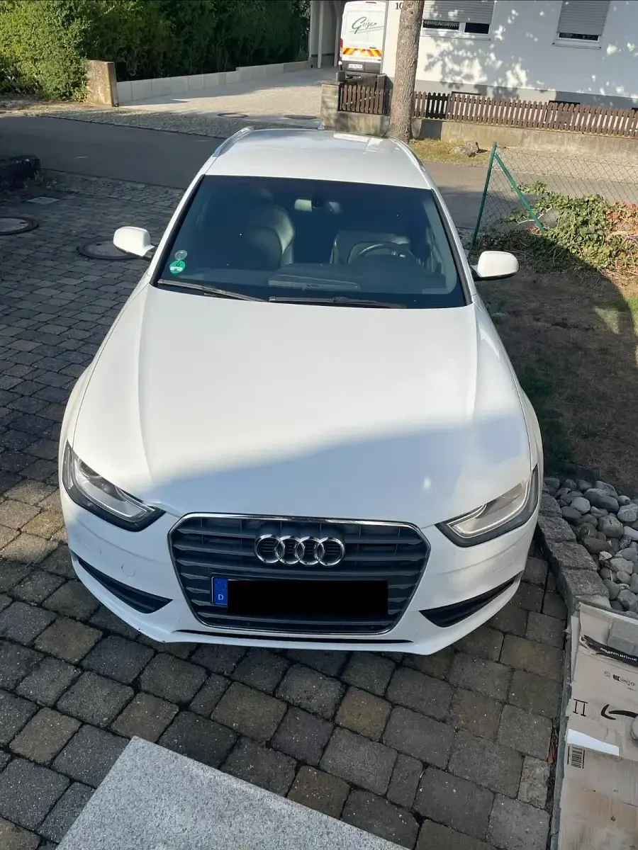 Gebraucht Audi A4 Comfort 170 PS (125 kW) 2013 Weiß Kombi