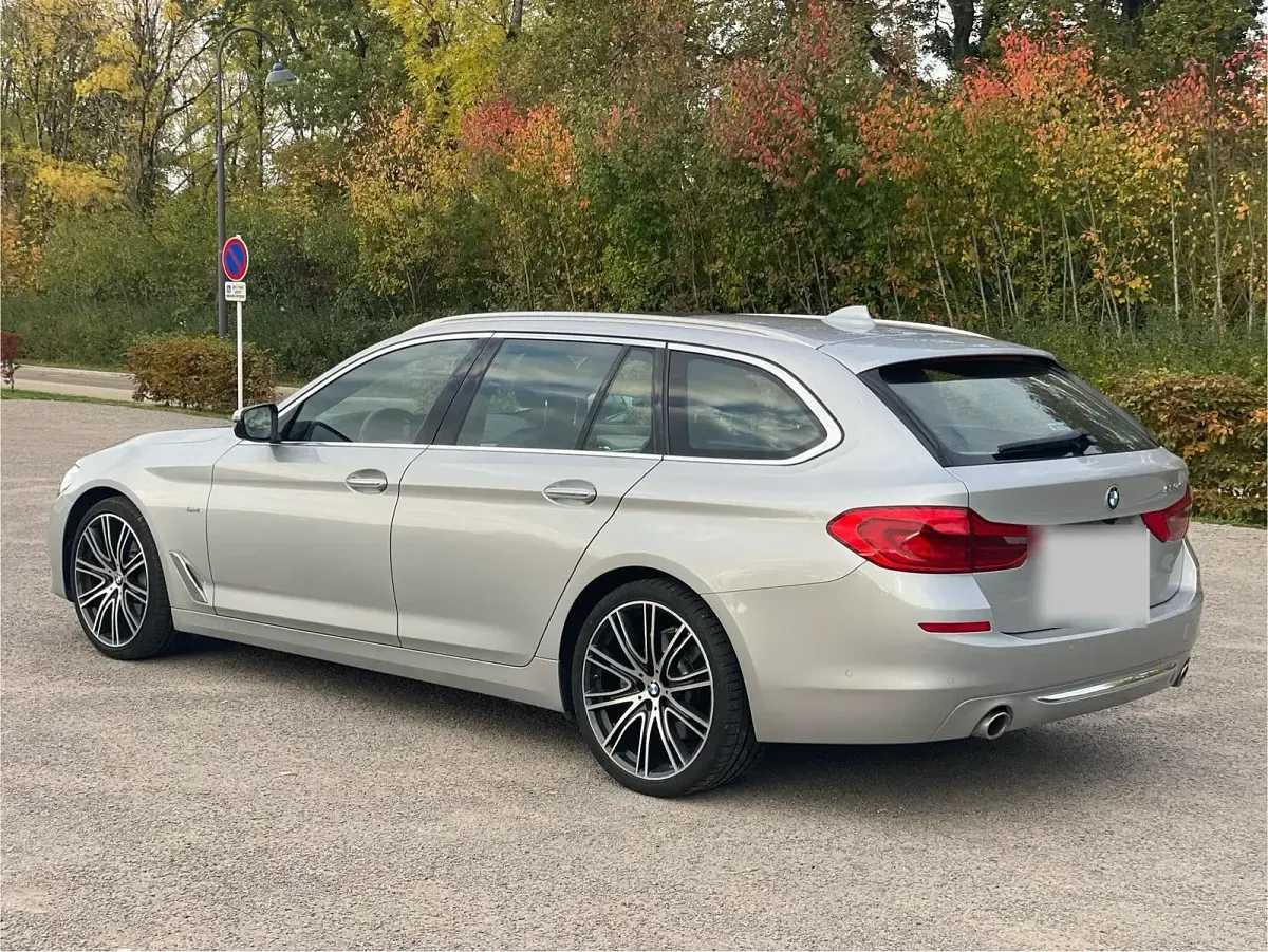 Gebraucht BMW 525 Luxury Line 231 PS (169 kW) 2017 Silber Kombi