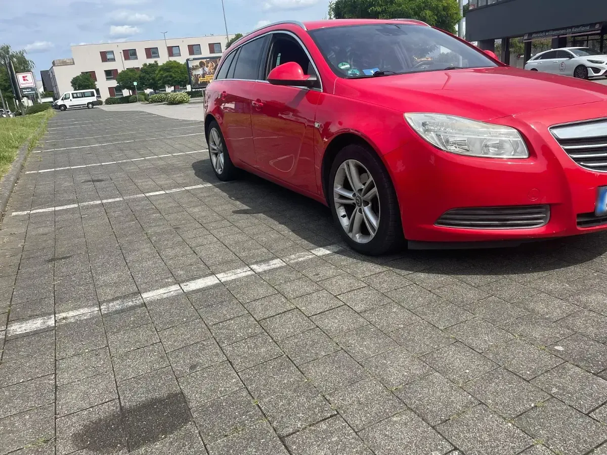Gebraucht Opel Insignia 2011 Rot Kombi