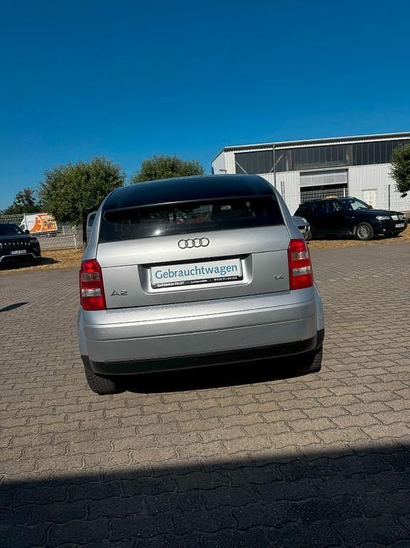 Gebraucht Audi A2 75 PS (55 kW) 2000 Silber Kleinwagen