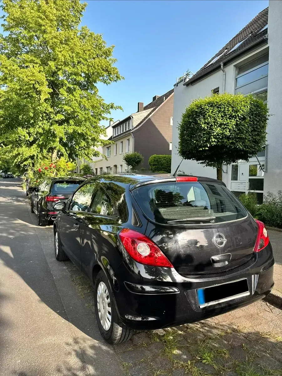 Gebraucht Opel Corsa 80 PS (58 kW) 2009 Schwarz Kleinwagen