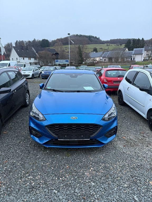 Gebraucht Ford Focus ST-Line 125 PS (91 kW) 2018 Blau Limousine