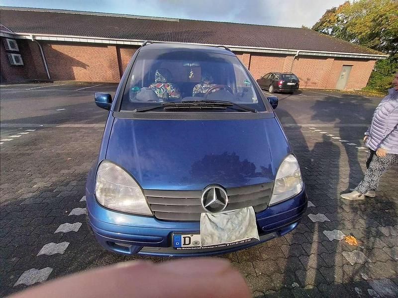 Gebraucht Mercedes Vaneo 102 PS (75 kW) 2002 Van / Kleinbus