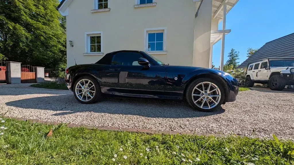 Gebraucht Mazda MX5 Center-Line 160 PS (117 kW) 2012 Blau Cabrio