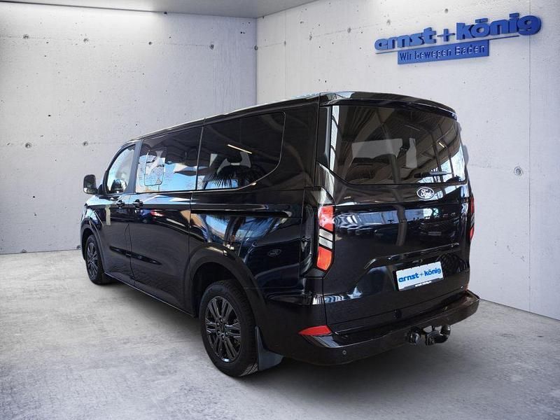Gebraucht Ford Tourneo Titanium 136 PS (100 kW) 2025 Schwarz Van / Kleinbus