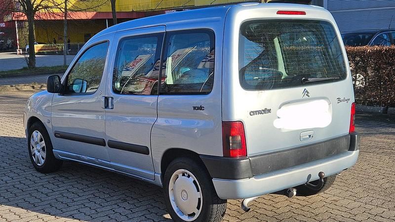 Second-hand Citroën Berlingo Tonic 109 CP (80 kW) 2003 Albastru Monovolum