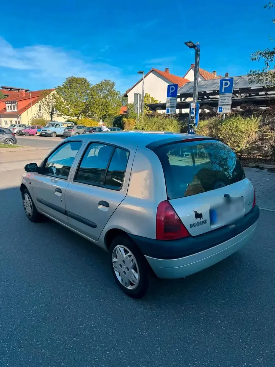 Gebraucht Renault Clio II 75 PS (55 kW) 1999 Blau Kleinwagen