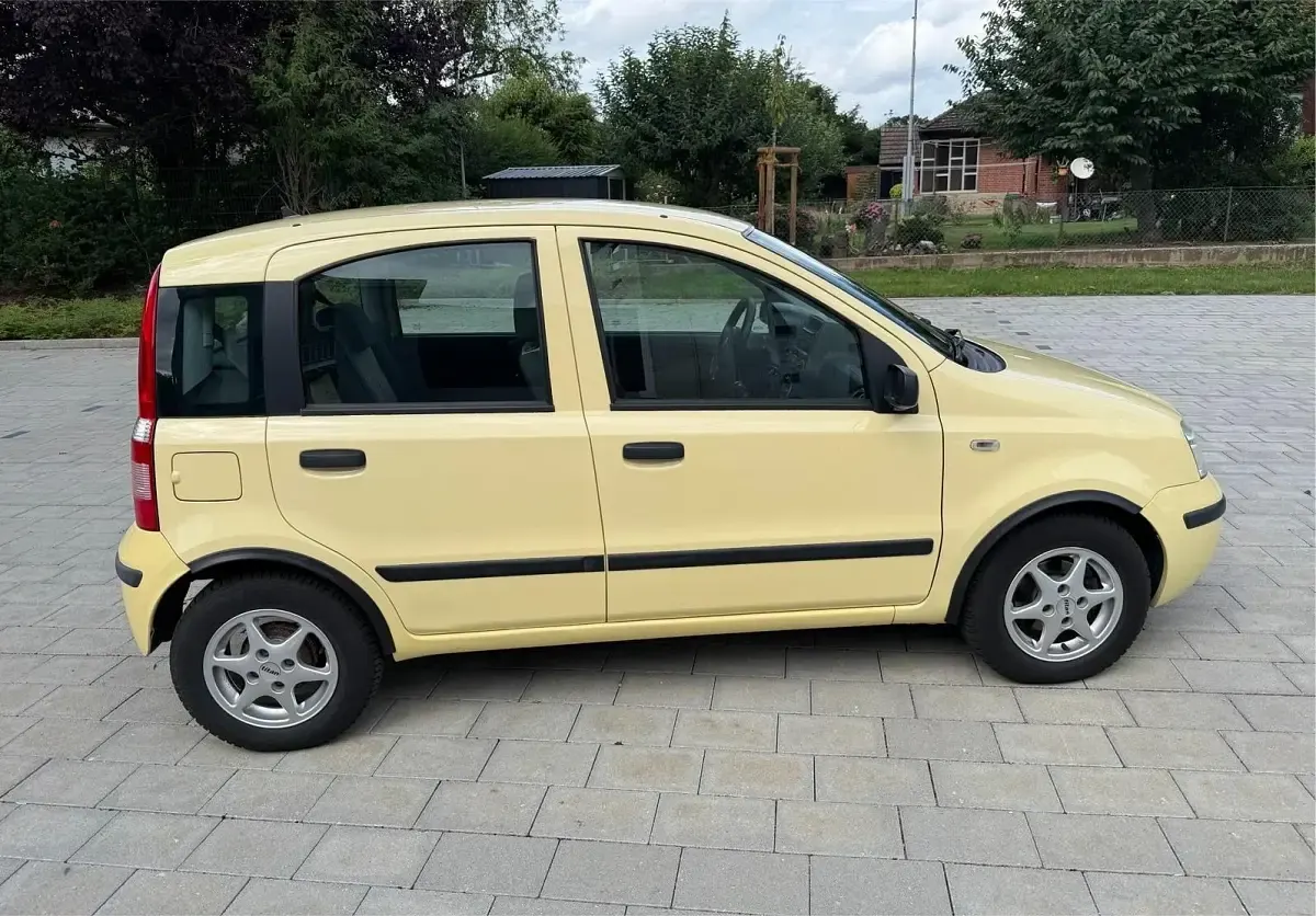 Gebraucht Fiat Panda 60 PS (44 kW) 2009 Gelb Kleinwagen