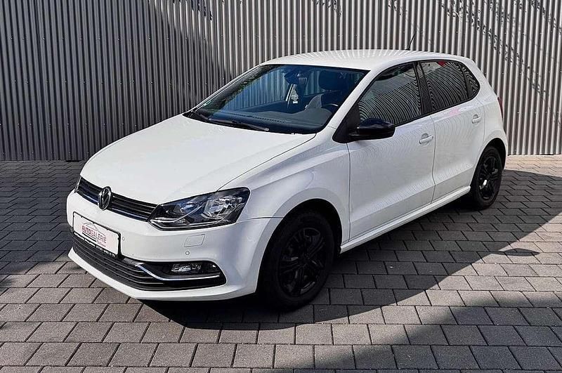 Weiß Gebraucht 2014 VW Polo Kleinwagen | 7.500 € (Guter Preis) - Bild 1/4