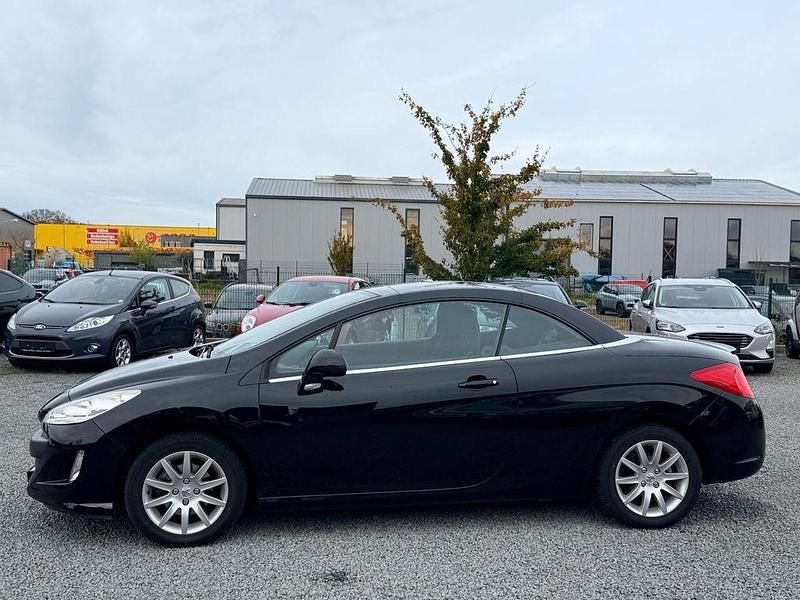 Gebraucht 2010 Peugeot 308 CC Tendance Cabrio | 3.300 € (Guter Preis) - Bild 1/4