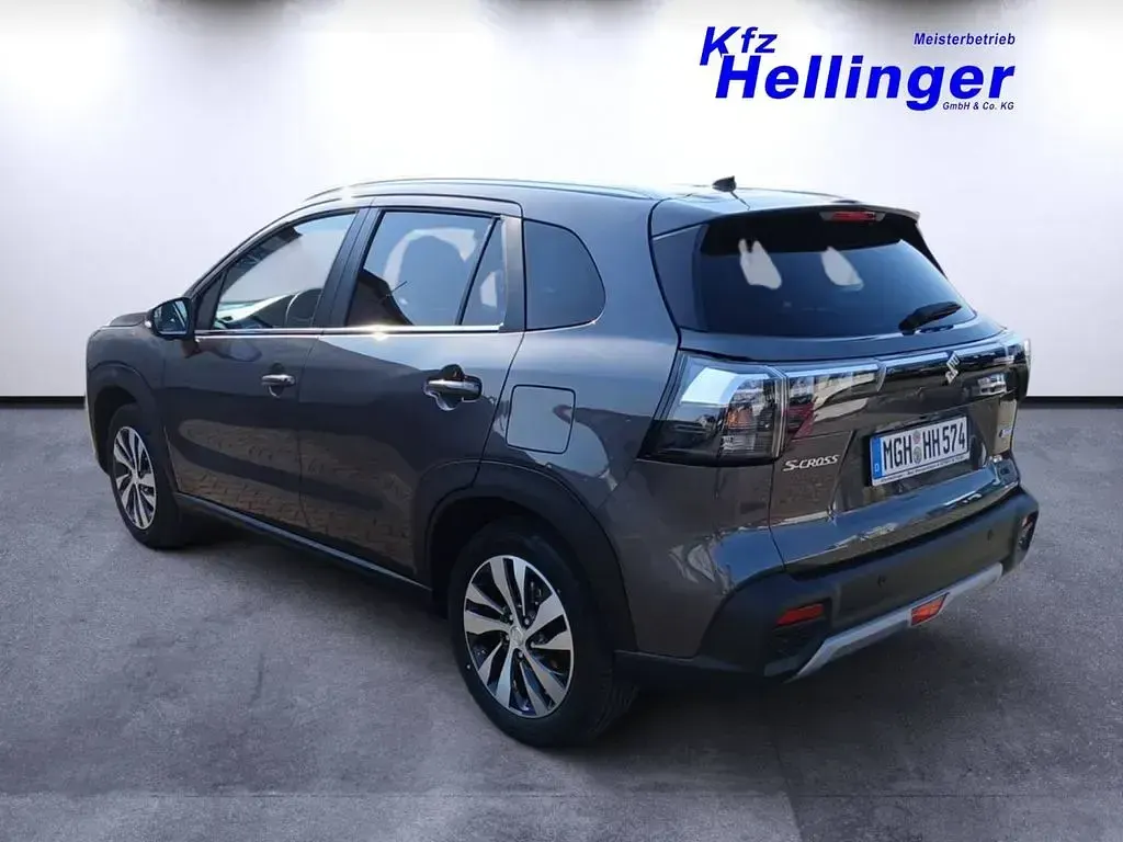 Neu Suzuki SX4 S-Cross Comfort+ 110 PS (80 kW) 2026 Grau SUV