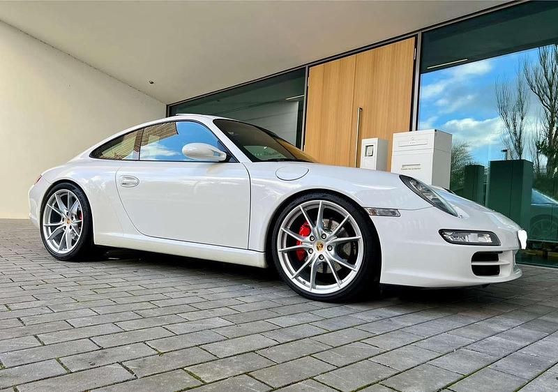 Gebraucht Porsche 911 Carrera S 355 PS (261 kW) 2006 Weiß Coupé