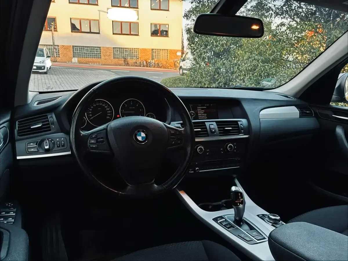 Gebraucht BMW X3 Sport Line 184 PS (135 kW) 2012 Schwarz SUV