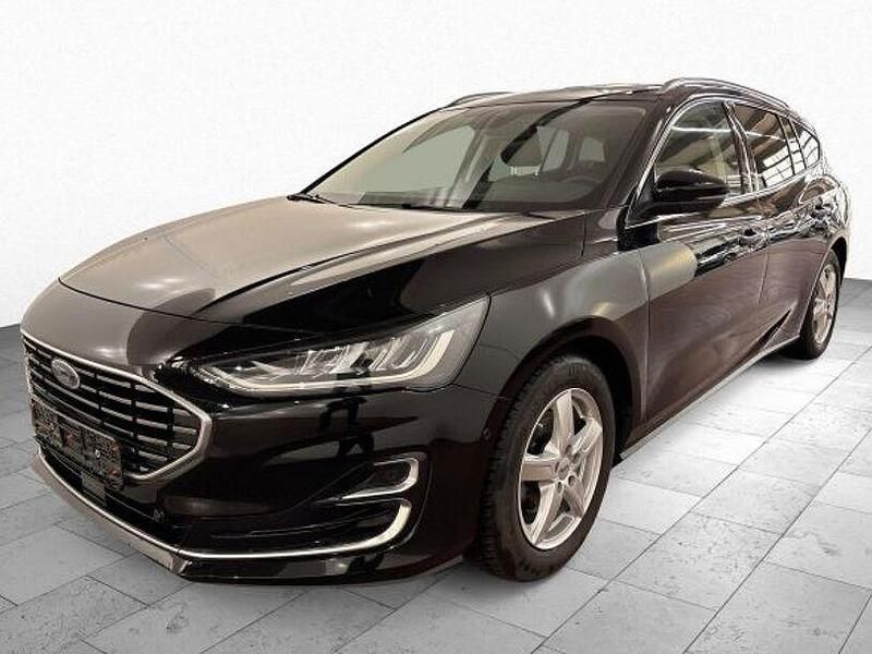 Schwarz Gebraucht 2022 Ford Focus Titanium Limousine | 18.950 € (Fairer Preis) - Bild 1/3