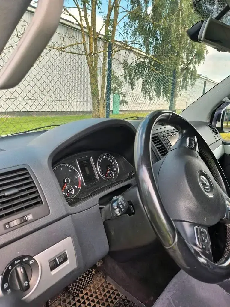 Gebraucht VW Multivan Edition 179 PS (131 kW) 2013 Weiß Van / Kleinbus