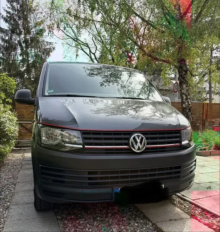 Gebraucht VW T6 150 PS (110 kW) 2018 Grau Van