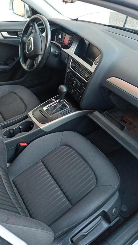 Gebraucht Audi A4 143 PS (105 kW) 2008 Silber Limousine