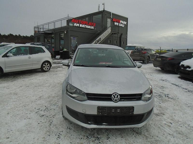 Gebraucht VW Polo Comfortline 90 PS (66 kW) 2011 Silber Limousine