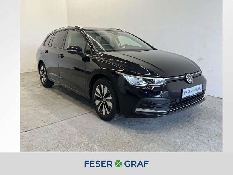 Gebraucht VW Golf VIII Move 131 PS (96 kW) 2023 Deep black perleffekt Kombi