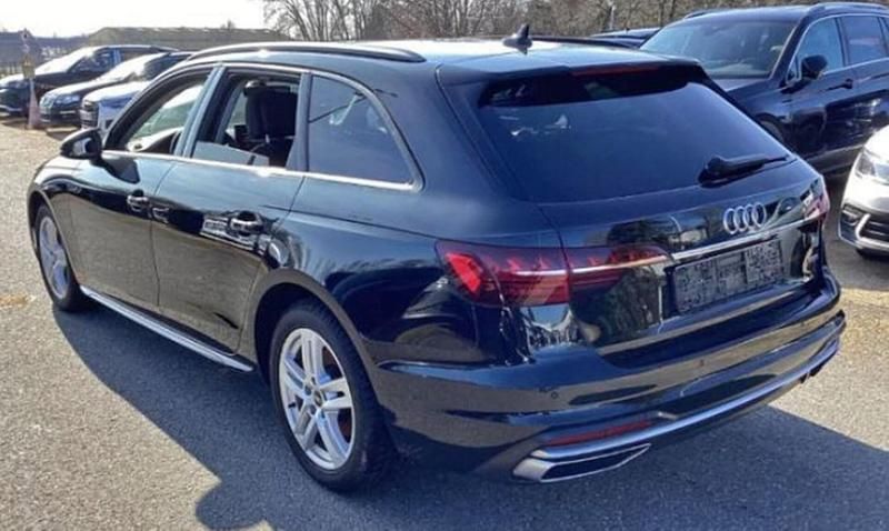 Gebraucht Audi A4 Advanced 204 PS (150 kW) 2023 Schwarz Kombi