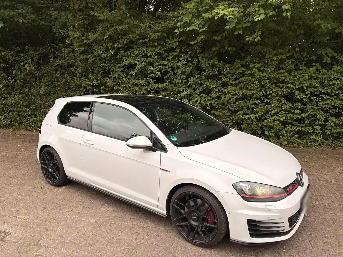 Gebraucht VW Golf VII GTI 230 PS (169 kW) 2013 Weiß Limousine