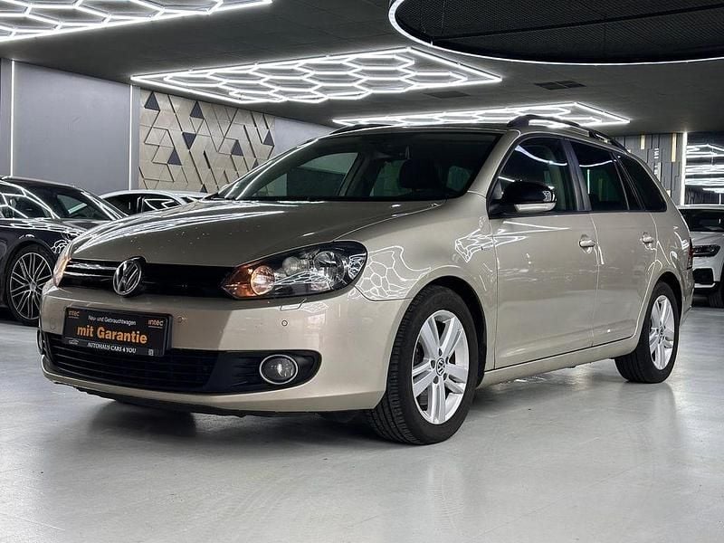 Gebraucht VW Golf VII Match 140 PS (102 kW) 2013 Silber Limousine