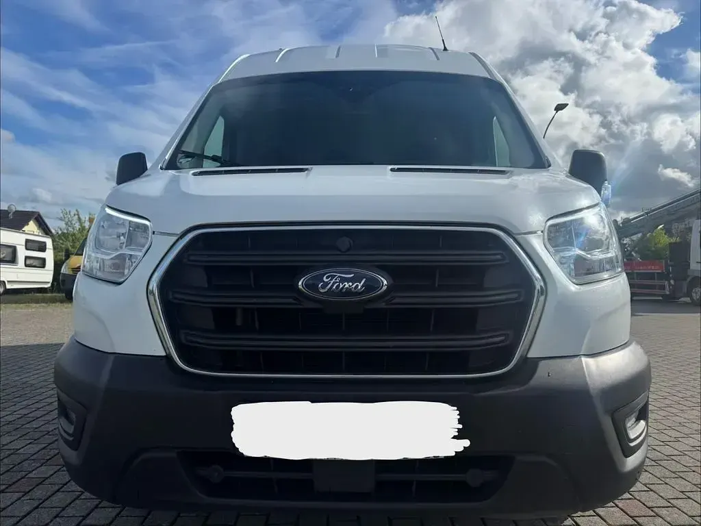 Gebraucht Ford Transit 131 PS (96 kW) 2019 Weiß Van / Kleinbus
