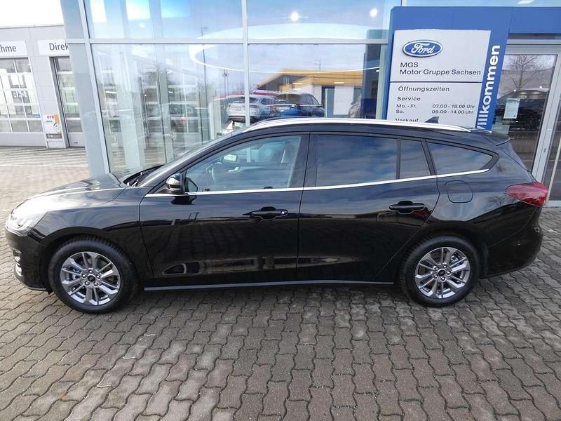 Gebraucht Ford Focus Titanium 155 PS (114 kW) 2025 Agate black metallic Kombi