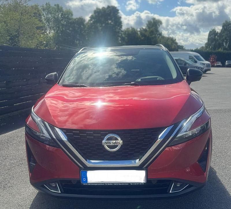 Rot Gebraucht 2022 Nissan Qashqai N-Connecta SUV | 20.500 € (Etwas zu teuer) - Bild 1/4