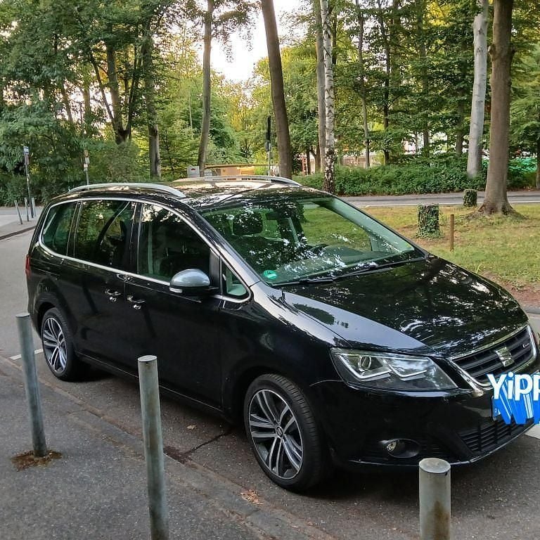 Schwarz Gebraucht 2017 Seat Alhambra FR-Line Van / Kleinbus | 16.800 € (Guter Preis) - Bild 1/4