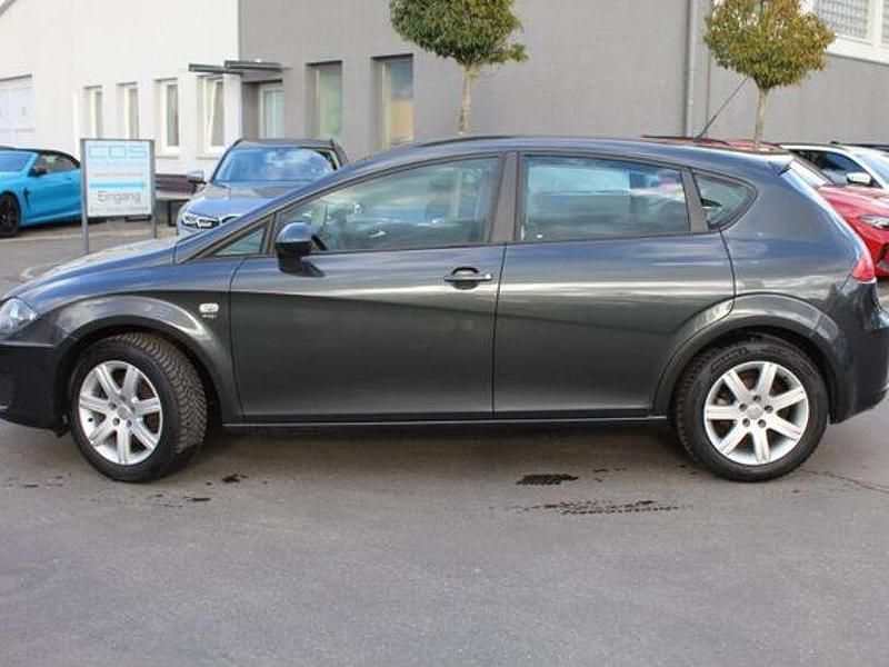 Gebraucht Seat Leon Reference 125 PS (91 kW) 2011 Grau Kleinwagen
