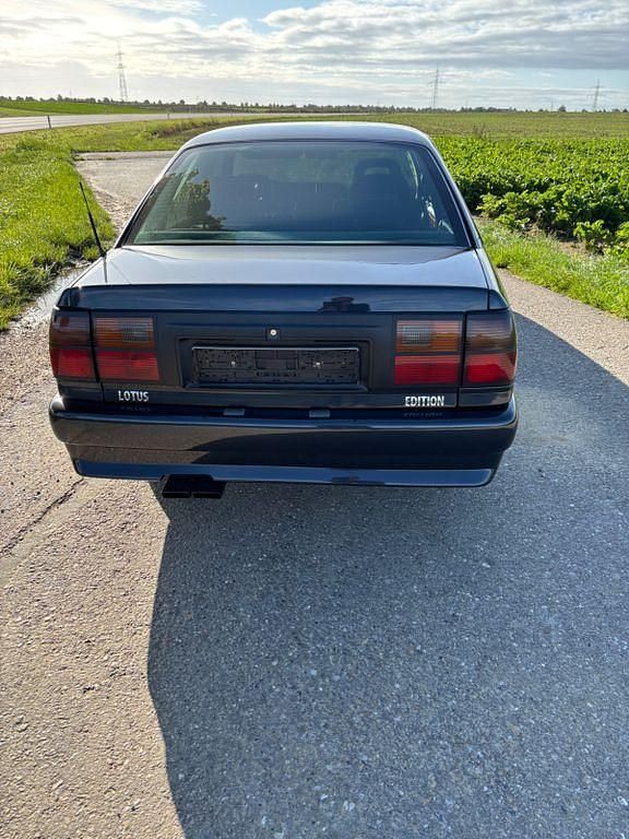 Schwarz Gebraucht 1993 Opel Senator Limousine | 16.500 € - Bild 1/4