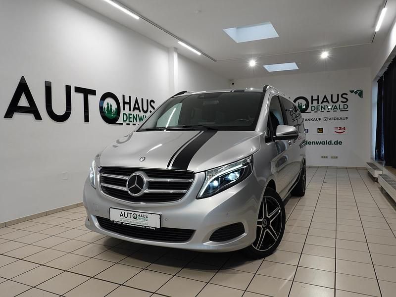 Silber Gebraucht 2017 Mercedes V250 Edition Van / Kleinbus | 41.860 € (Etwas zu teuer) - Bild 1/4