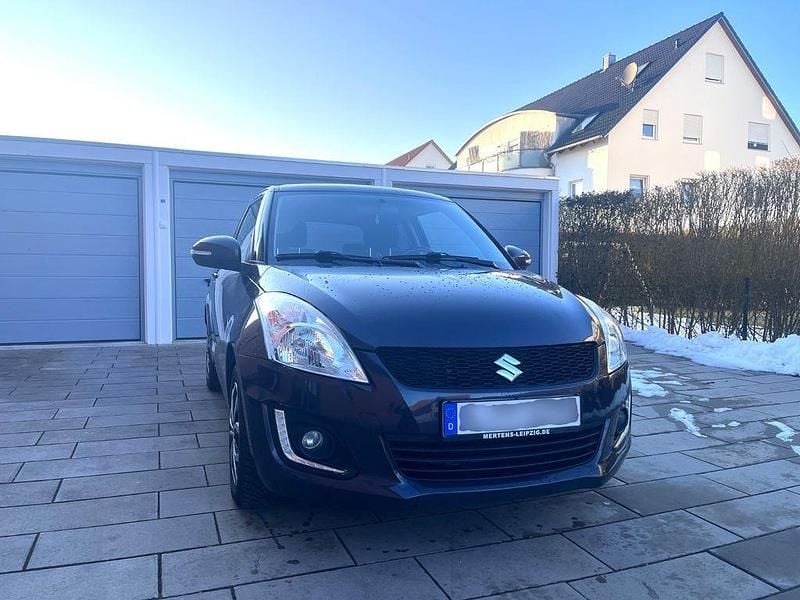Gebraucht Suzuki Swift Comfort 94 PS (69 kW) 2015 Grau Kleinwagen