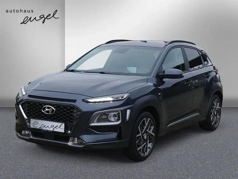 Grau Gebraucht 2020 Hyundai Kona Premium SUV | 19.889 € (Fairer Preis) - Bild 1/4