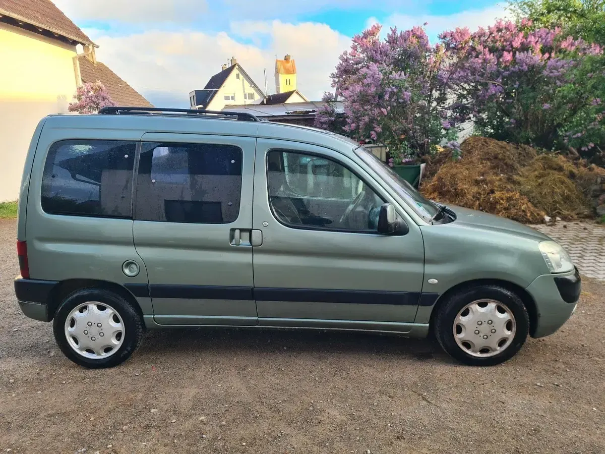 Brugt Peugeot Partner 109 HK (80 kW) 2004 Grøn MPV