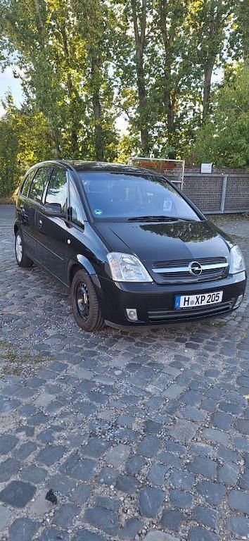 Schwarz Gebraucht 2005 Opel Meriva Edition Van / Kleinbus | 1.900 € (Etwas zu teuer) - Bild 1/4