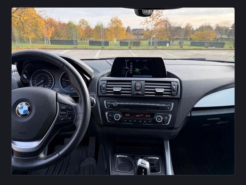 Gebraucht BMW 118 172 PS (126 kW) 2014 Grau Kleinwagen