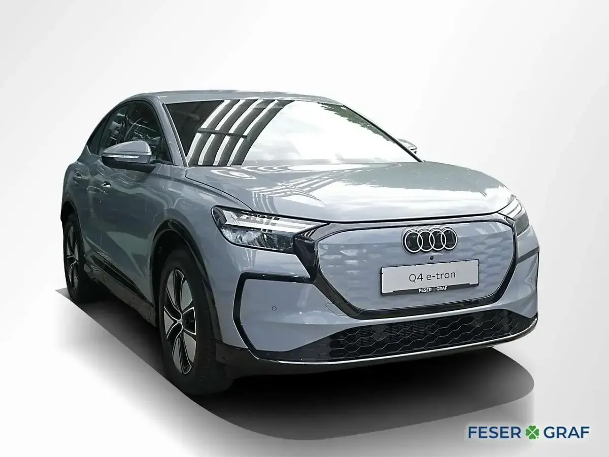 Neu Audi Q4 Sportback e-tron S-Line 150 kW (204 PS) 2026 Kieselgrau SUV