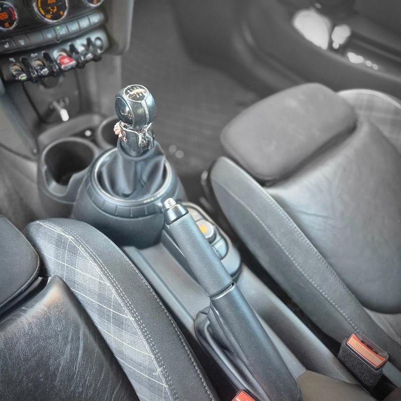 Second-hand Mini Cooper 136 CP (100 kW) 2015 Bej Hatchback