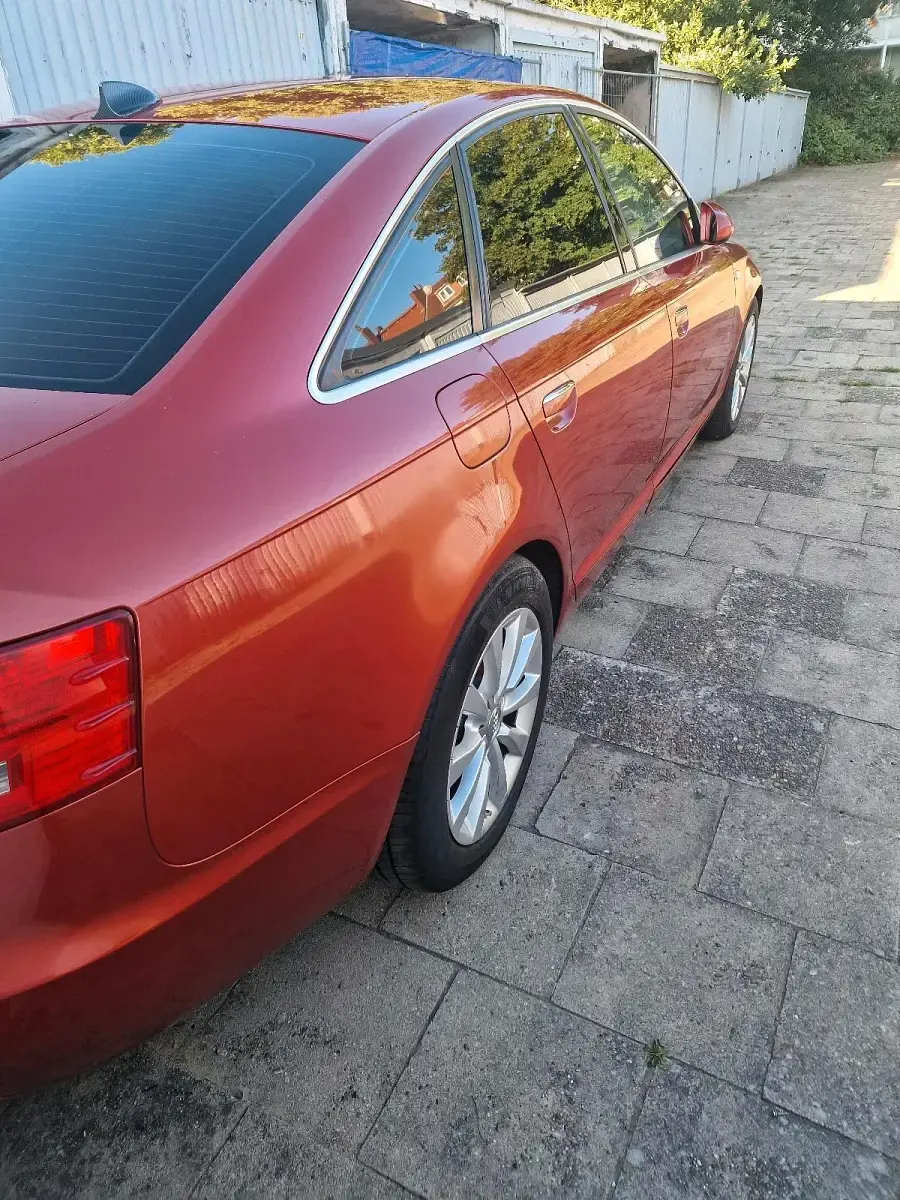 Gebraucht Audi A6 224 PS (164 kW) 2006 Rot Limousine