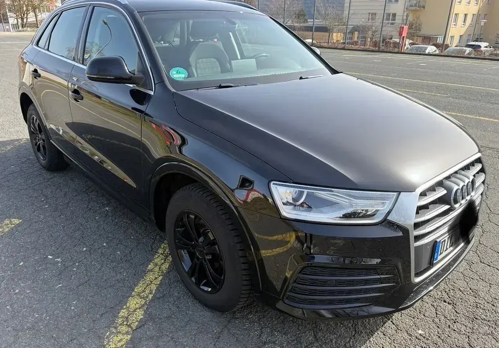Gebraucht Audi Q3 Sport 150 PS (110 kW) 2017 Schwarz SUV