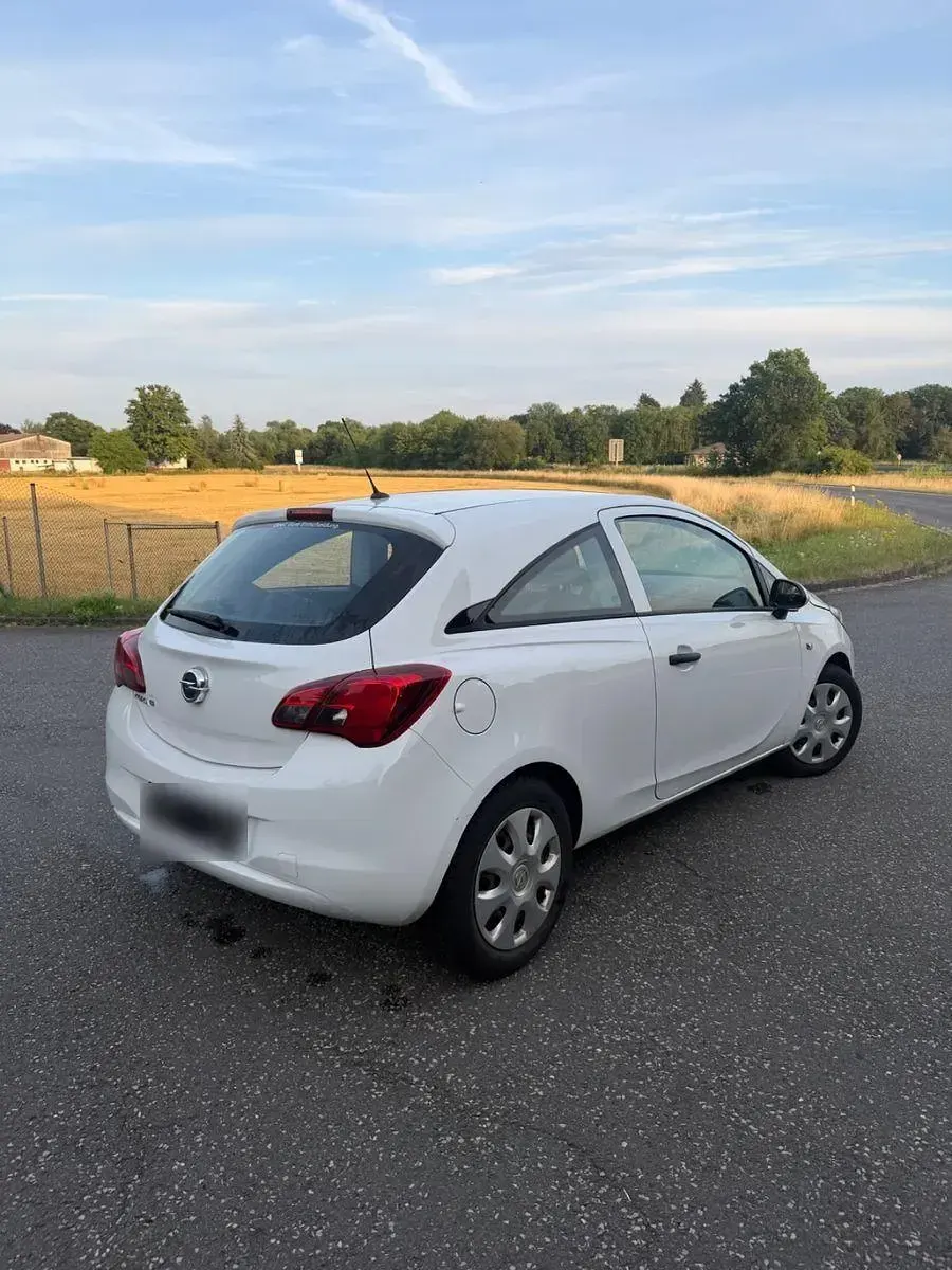Gebraucht Opel Corsa Active 70 PS (51 kW) 2016 Weiß Kleinwagen
