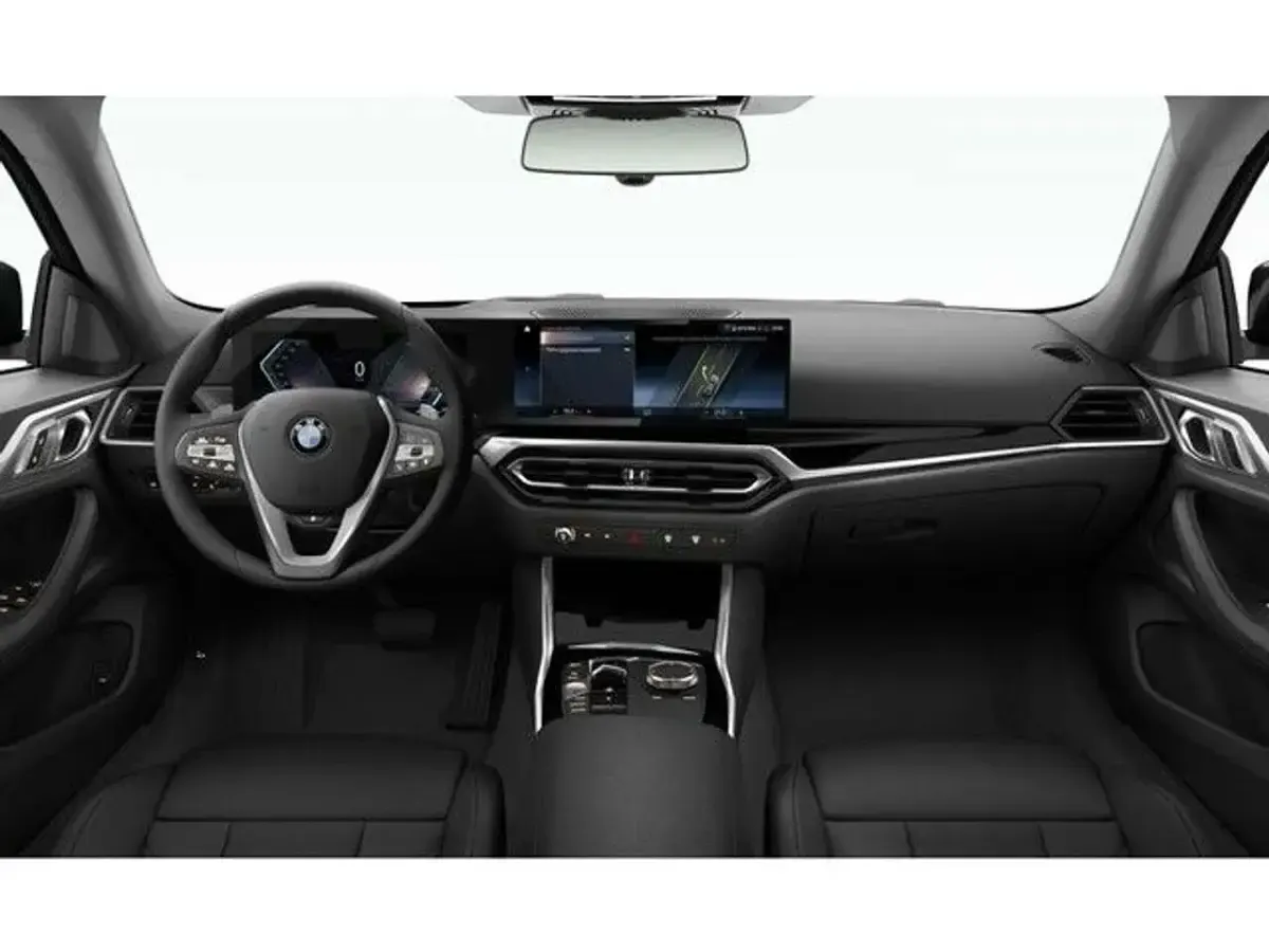 Gebraucht BMW 430 Sport Line 245 PS (180 kW) 2023 Saphirschwarz metallic Coupé