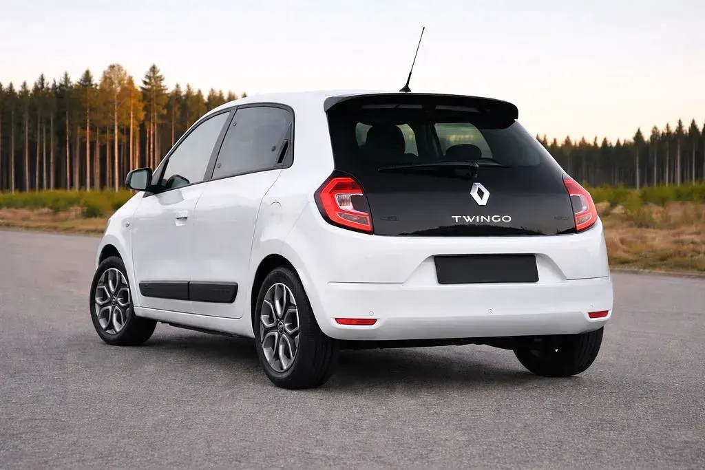 Gebraucht Renault Twingo Equilibre 60 kW (82 PS) 2022 Weiß Kleinwagen